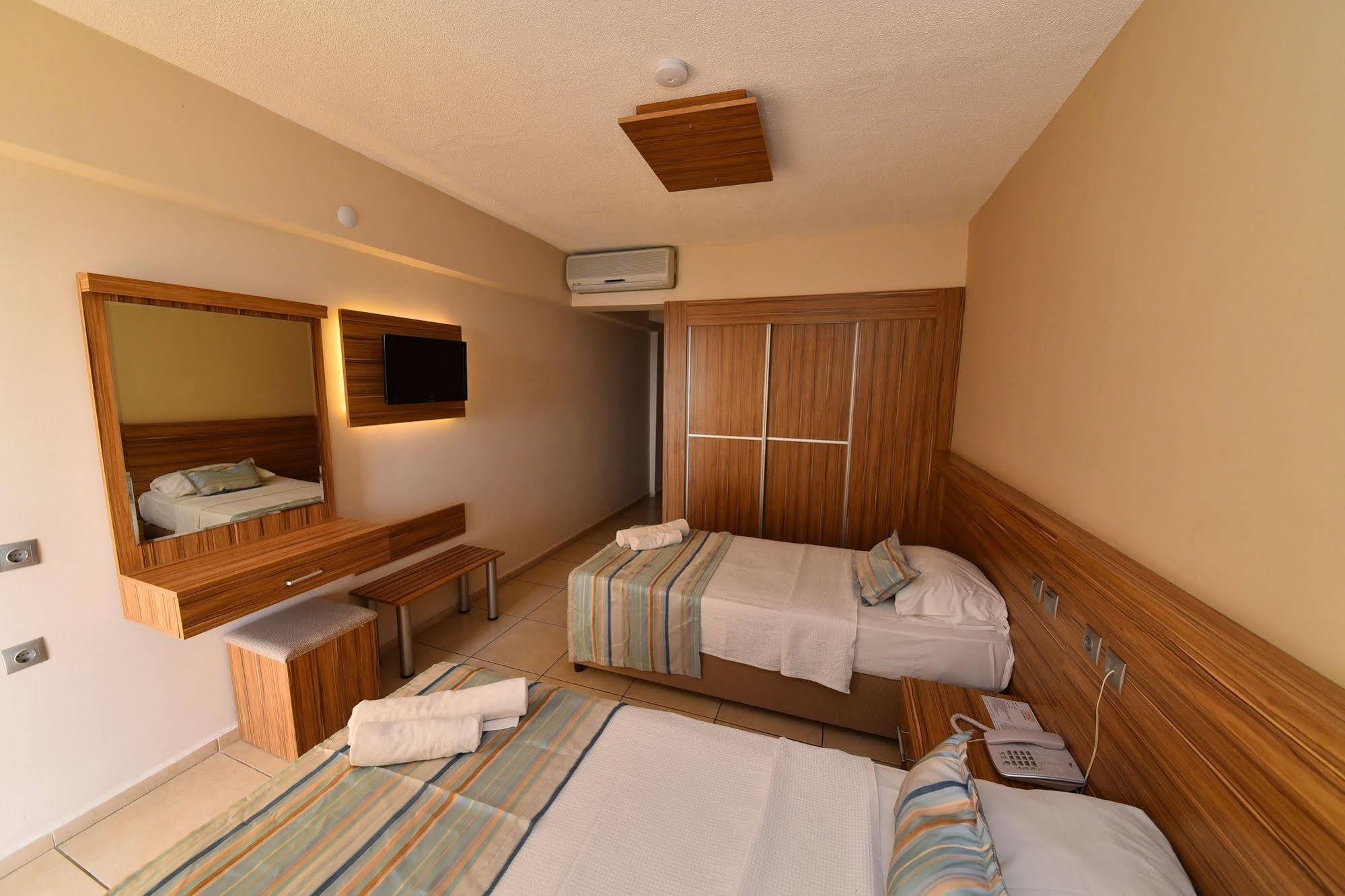 Rosary Beach Hotel Fethiye Extérieur photo